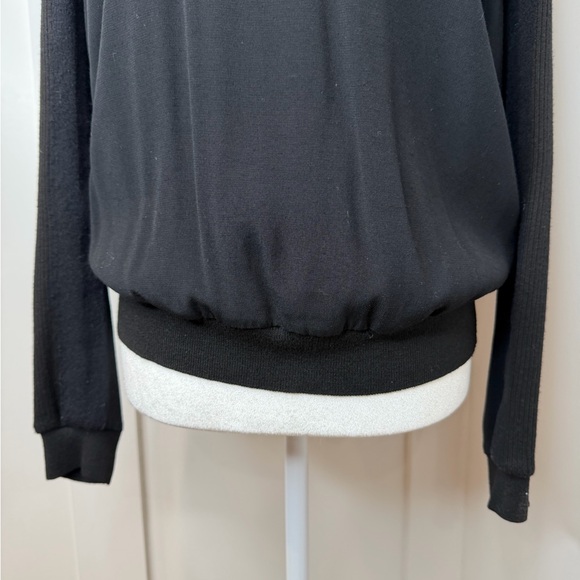 Vince Women's Vince cashmere Wool Polyester Blend Sweater - Picture 7 of 10